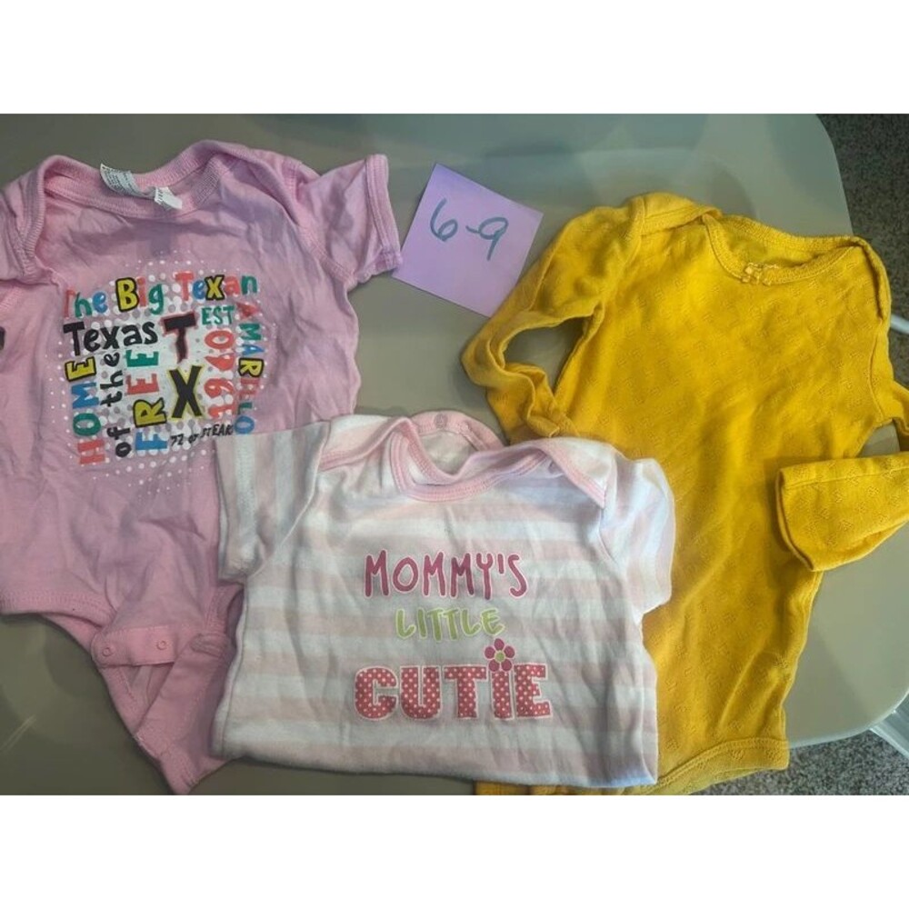 6/9 month girl bundle (0068)